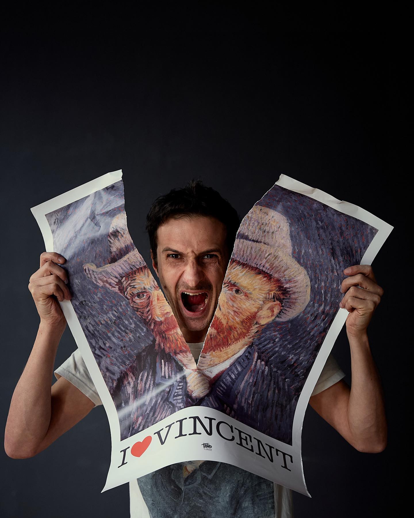 THEO - Storia del cane che guardava le stelle