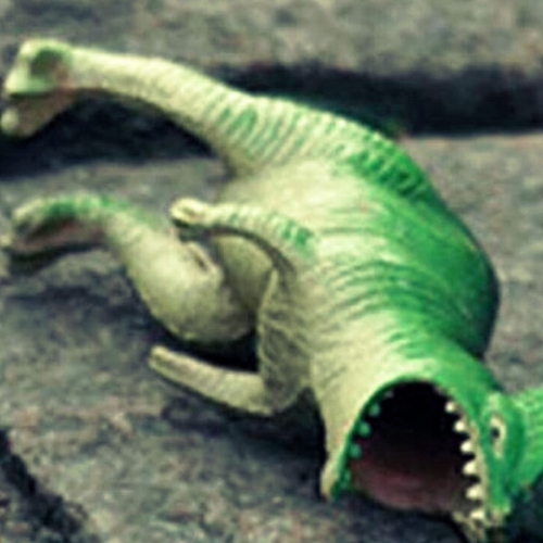 Più idioti dei dinosauri