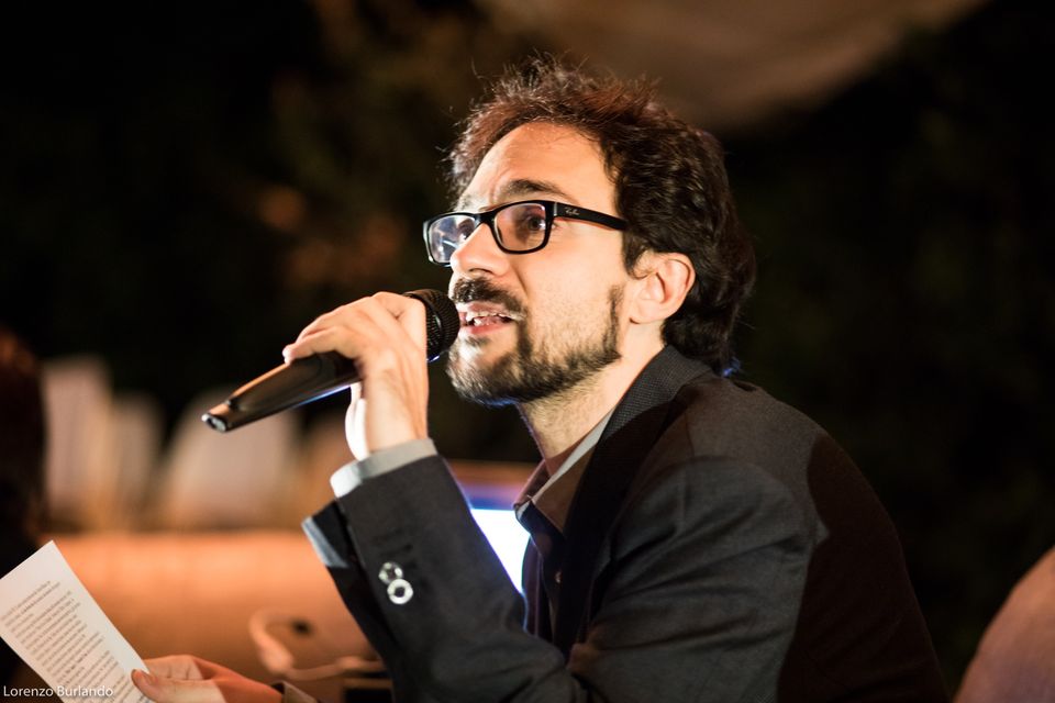 FUORI PAGINA di Francesco Locane