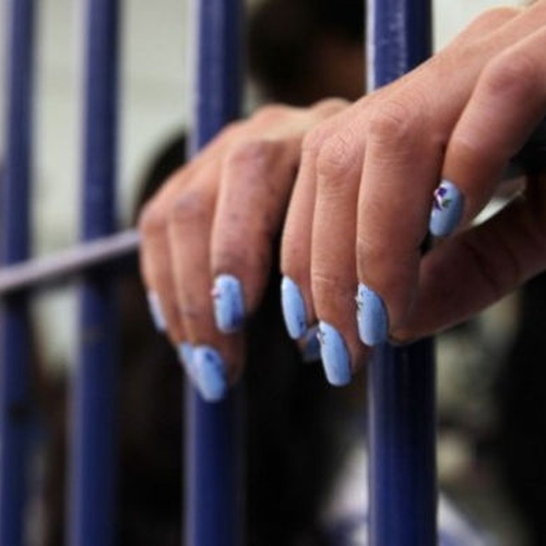 Carcere dentro, carcere fuori