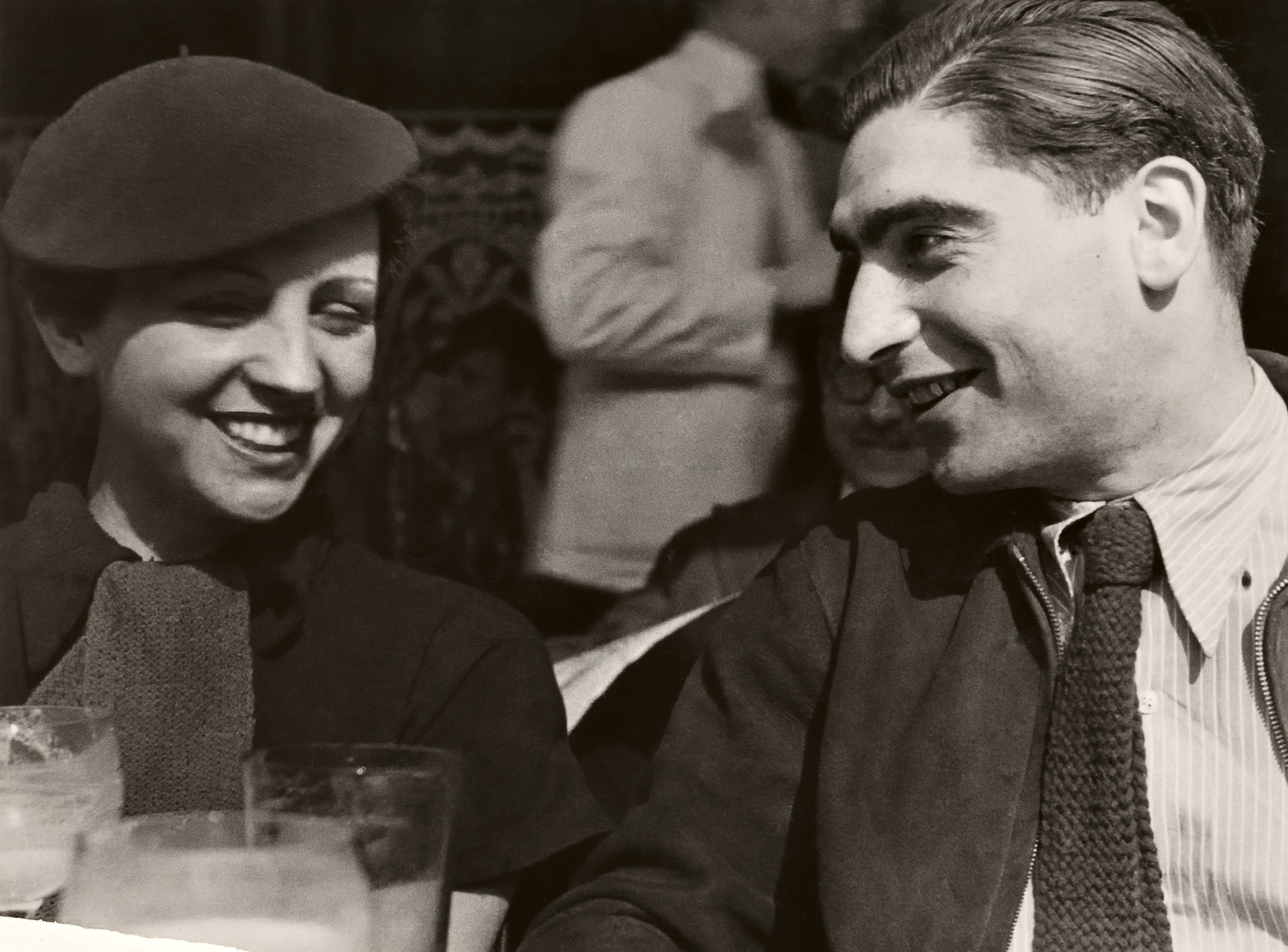 Robert Capa e Gerda Taro: la fotografia, l’amore, la guerra. Convenzione per Soci* Arci
