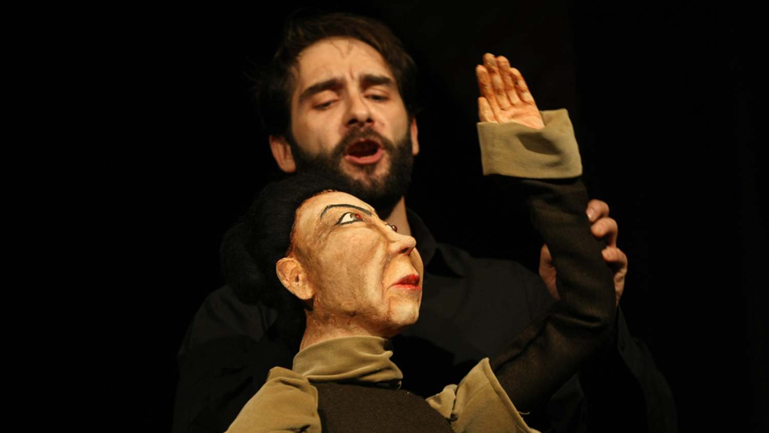 "La Gatta Cenerentola"