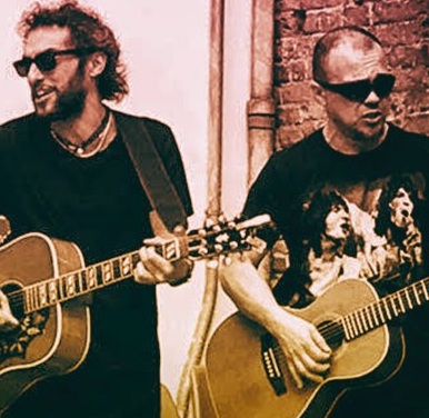 The Wooden Brothers live @Comala